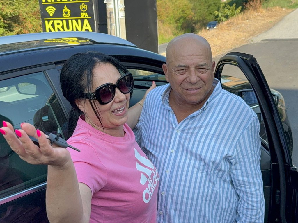 Zlata Petrović progovorila o svadbi Ene i Peje, pa se dotakla kockarskih dugova sina Mikija: Borićemo se...