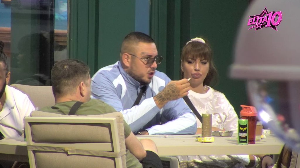Izgoreo si jer su ušli u vezu, sviđa ti se: Miljana uverena da je Car zaljubljen u Aneli i kivan na njenu vezu sa Filipom! (VIDEO)