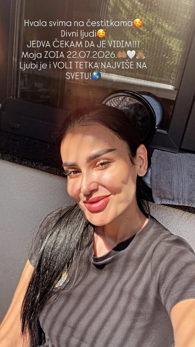 OVO JE MAJKA EDITE ARADINOVIĆ: Pre četiri dana postala baka, a sada se zbog nje usijale mreže, Indi sve objavila (FOTO)