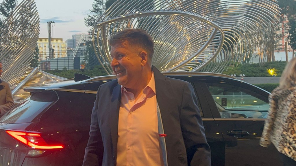 'Bilo je blizu' Sin Miloša Bojanića otkrio detalje drame: Požar pretio da zahvati njihovo luksuzno imanje