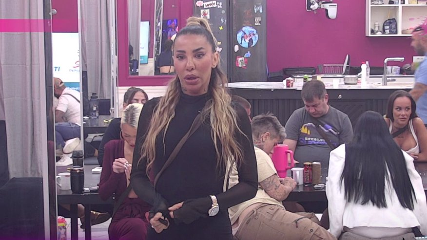 Trebalo je da bude pravi otac i doći Nori na noge: Aneli ne krije ozlojeđenost prema Staniji, pa potkačila i Asmina! (VIDEO)