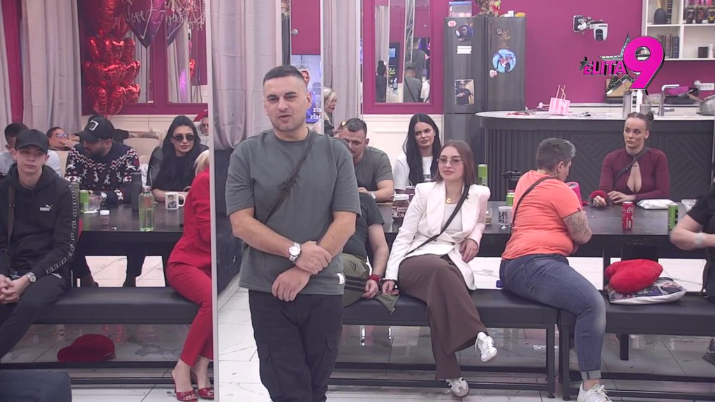 Kralj deluzija: Bebica ubeđuje sebe da nije pijavica koja uhodi Teodoru i Filipa,  ljudi ne veruju svojim ušima šta čuju! (VIDEO)