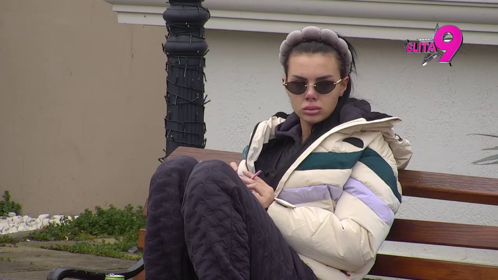 UVELA! Anita Stanojlović iznemogla od plakanja, ne može da preboli Filipovu izdaju! (VIDEO)