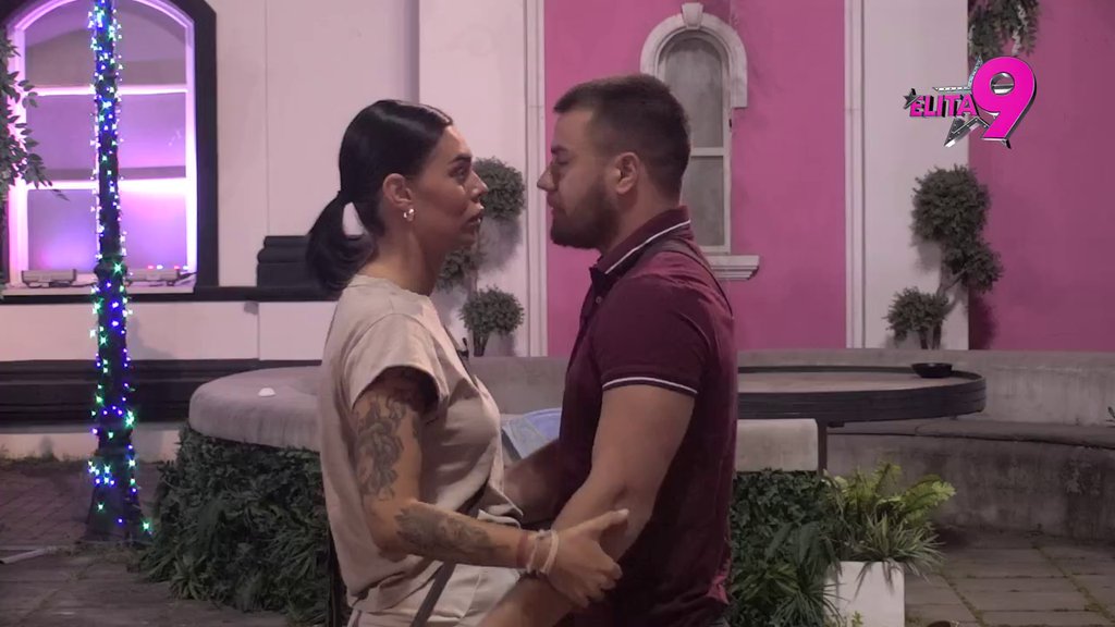 Hoćeš da izađeš čist odavde: Mina oprala Viktoru mozak na devedeset zbog svoje prošlosti, na kraju pali vreli poljupci (VIDEO)