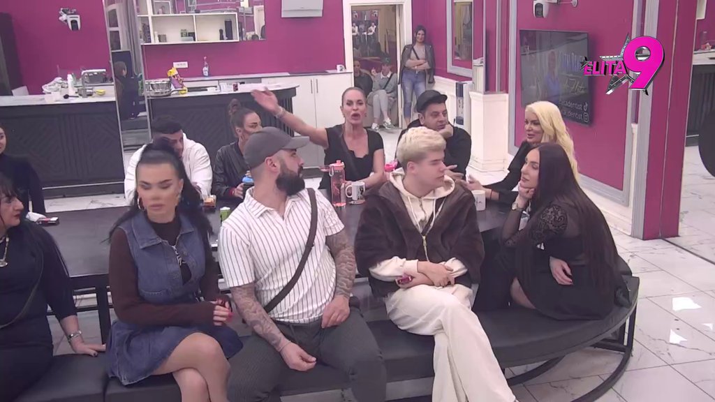 Očitao im bukvicu za pamćenje: Janjuš bez dlake na jeziku urnisao Anitu i Luku, ne vidi im nikakvu budućnost! (VIDEO)