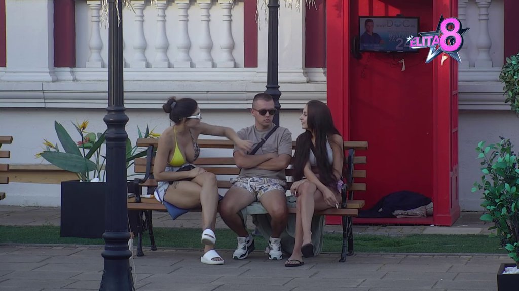 SUKOB MIŠLJENJA: Dača i Jelena zarežali jedno na drugom zbog Milice Veličković! (VIDEO)