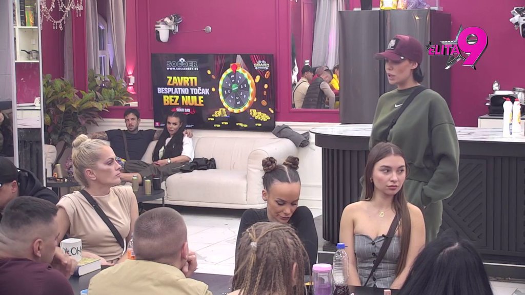 Više sam majmuna odgajio nego dece: Bora priznao Bebici i Teodori da ga njihove prozivke ne dodiruju! (VIDEO)