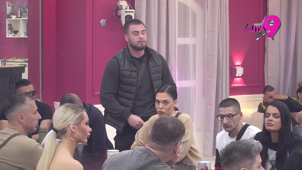 NIJE MOGUĆE DA... Luka istakao da se Viktor spotakao i upao u vrtlog Mininih laži! (VIDEO)