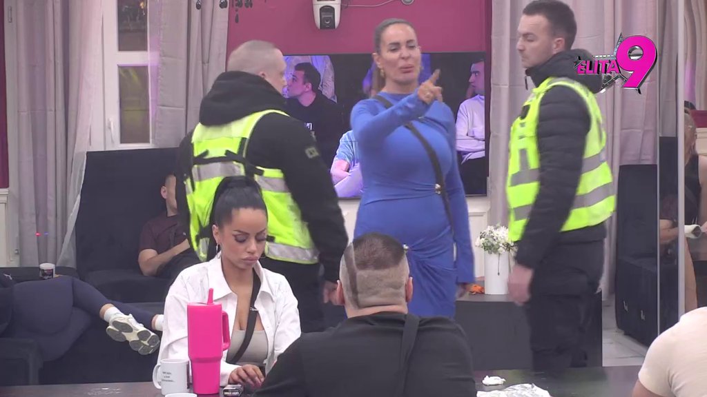 Jezivi muk! Kačavenda kroz suze zapretila Asminu, on priznao: Zbog ove krave su mnoge majke plakale (VIDEO)