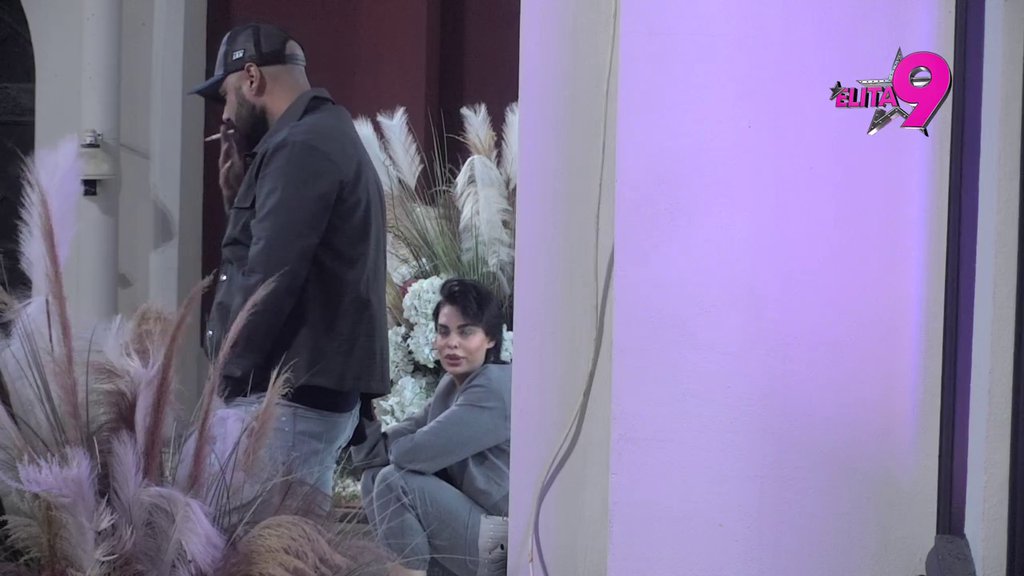 Ne može da veruje! Luka šokiran da Aneli nije došla do njega, već da je ostala da gleda njen ljubavni klip sa Janjušem, Mina saglasna (VIDEO)