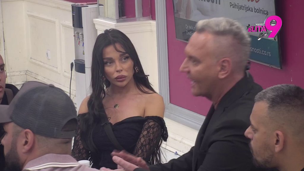 Ponovo glumi sveticu: Teodora preti Terzi razotkrivanjem vrelih poruka, zaboravila kako je flertovala sa njim (VIDEO)