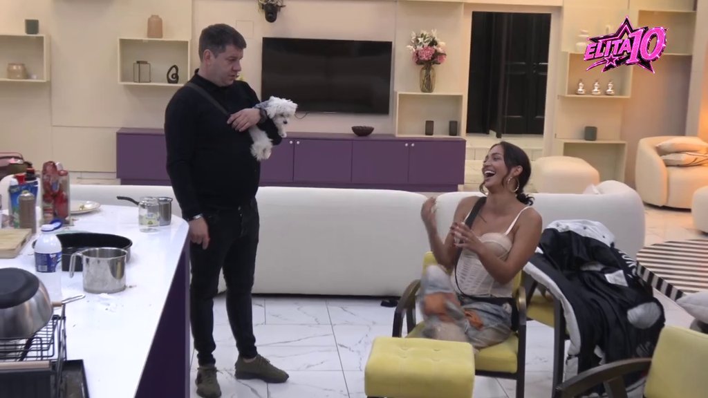 Bivšu ti je*e zgodniji i mlađi: Ivan prati Lauru u stopu, ona ga demolirala (VIDEO)