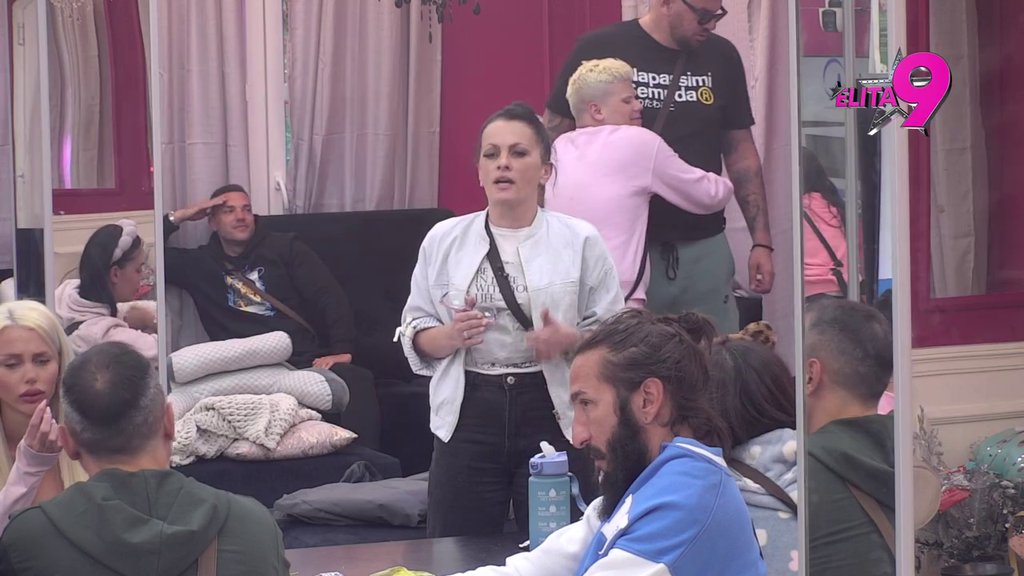 Ispadaš bolesnik i psihopata: Sunčica očitala Bebici bukvicu, sigurna da će ga Teodora dovesti do očaja! (VIDEO)