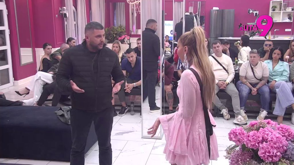 Dete mi je reklo da ličim na Janjuša, je l' to normalno?! Alibaba podivljao zbog Grofice i Aneli, urnisao ih uvredama, pa priznao: Vi ste monstrumi! (VIDEO)