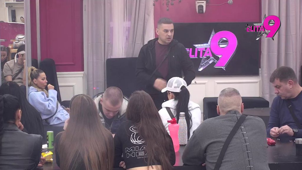 Imam keca u rukavu, sve karte ću otvoriti: Dača najavio Aniti žestoko raskrinkavanje navodne afere nje i Relje Popovića! (VIDEO)