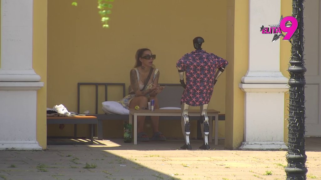 Ako uđe u Elitu 10 PREVARIĆE Anitu: Aneli detaljno izanalizirala svoje bivše, pa osmislila poklon za Filipa Đukića: NEKA PIŠE ŠANELI (VIDEO)