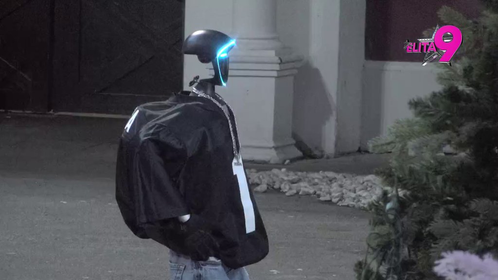 Ja volim svoje oči i lepo lice! Asmin se plaši HAOSA sa Majom Marinković, Stanija ih izbacila iz takta jednom rečenicom: Ajde baba... (VIDEO)