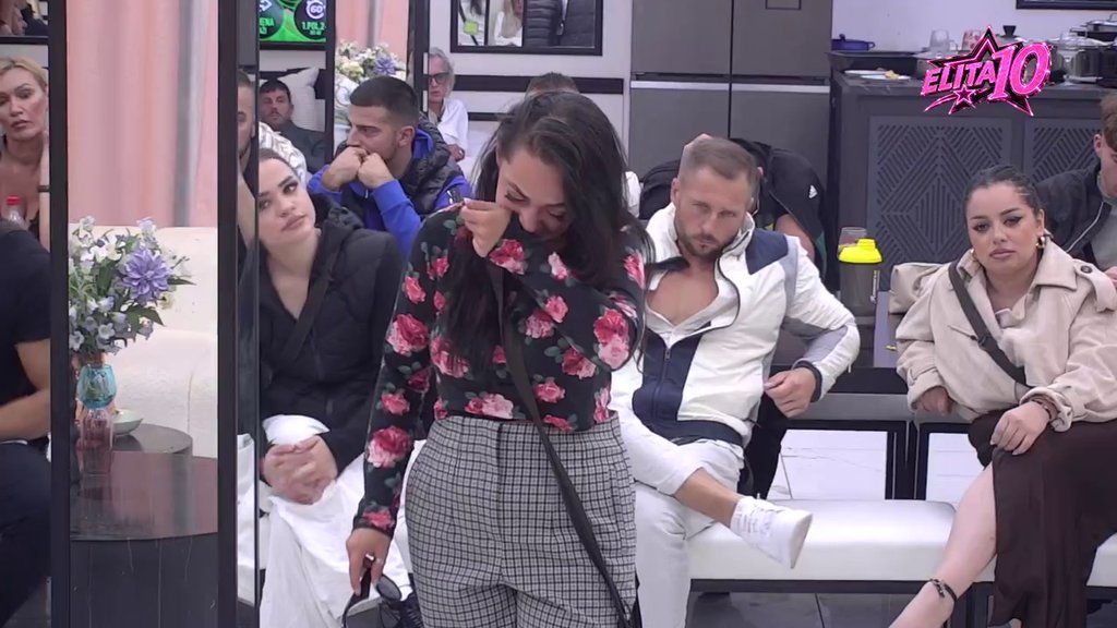 Od samog početka sam znao... Prvo oglašavanje oca Rade Jovanović za Pink.rs nakon što je posumnjala da je TRUDNA! Imao da poruči samo jedno!
