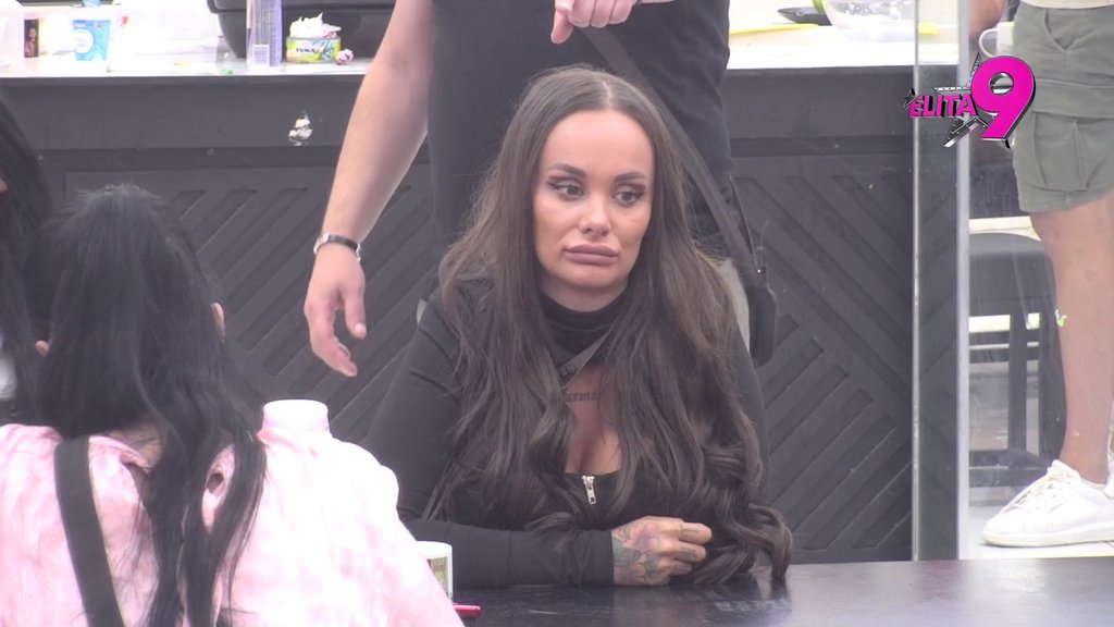 Teodora i Terza tajno flertuju? Ivan obelodanio sve detalje, takmičari sve sigurniji da Bebici rade iza leđa! (VIDEO)