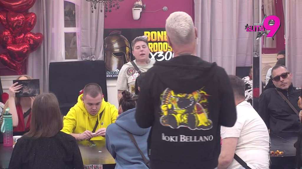 Evo koliko često Kačavenda priča o Anđelu i njegovim vrelim slikama koje joj je slao (VIDEO)