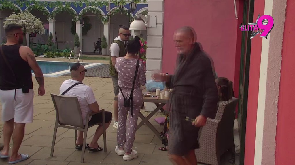 On stvarno misli da to nije istina: Takmičari umiru od smeha zbog Bebičine zaslepljenosti, Kačavenda ga opet izdala! (VIDEO)