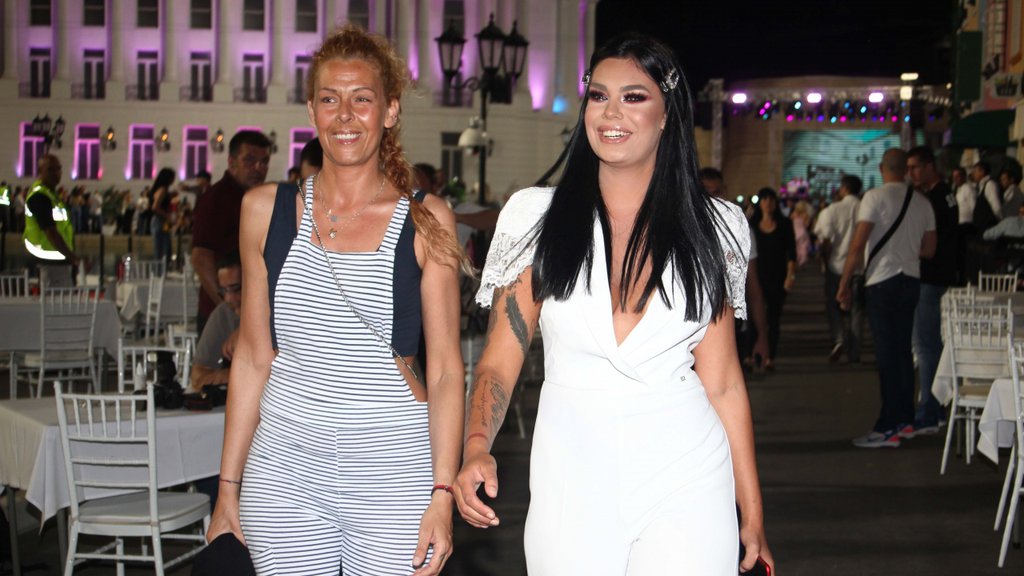 Isplivali zajednički snimci Mine Vrbaški i oženjenog repera Bibe: Haos na mrežama, Anita raskrinkala bivšu drugaricu i obelodanila NOVU AFERU (VIDEO)