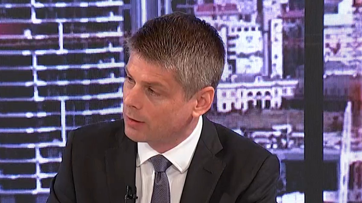 DIPLOMATSKI OBRAČUN U PARIZU: Gujon prihvatio TV duel sa Gocijem – ‘Da vidimo sme li da pljuje Srbiju kad sam ja preko puta!’