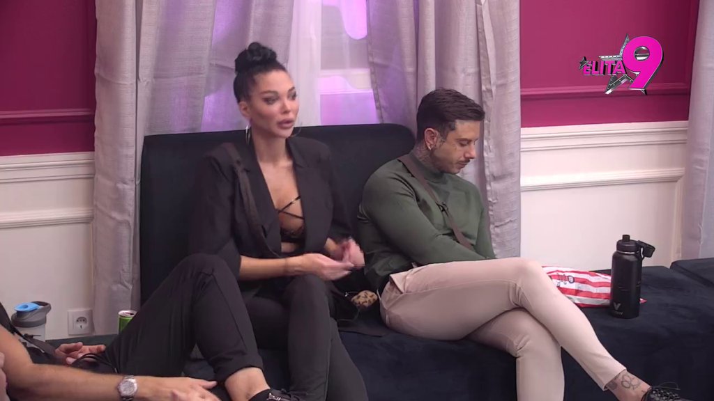 Puca drugarstvo?! Mina upozorila Maju da je ne ubacuje u priču, Marinkovićeva priznala: Ovo mi sve izgleda kao da samo hoće svađu sa mnom! (VIDEO)
