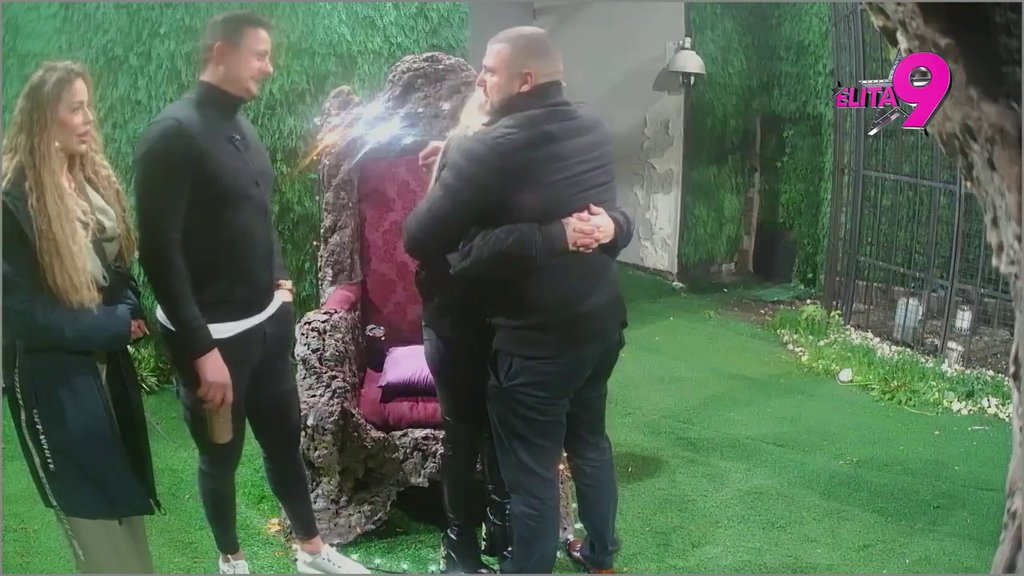 Volim te i uvek sam te najviše volela: Aneli ogolila dušu do koske i Alibabi priznala ljubav, on hladan kao led! (VIDEO)