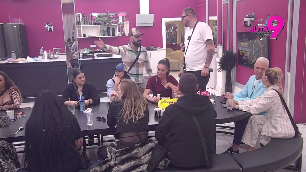 Bez dlake na jeziku: Lepi Mića očitao nikad burtalniju lekciju Luki Vujoviću, Janjuš ga zakucao! (VIDEO)