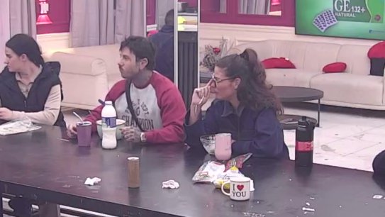 Boginja postaje Đukićeva pijavica! Iako se samo seća se*sa sa Jovanom, Tanja ne prestaje da se ponižava, evo šta je uradila sada (VIDEO)