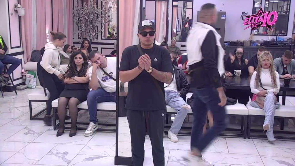 Bez zadrške: Karić izanalizirao Anđelu, Car otkrio šta je bila inicijalna kapisla da joj saspe u lice svoj stav o njenoj vezi sa Gastozom! (VIDEO)