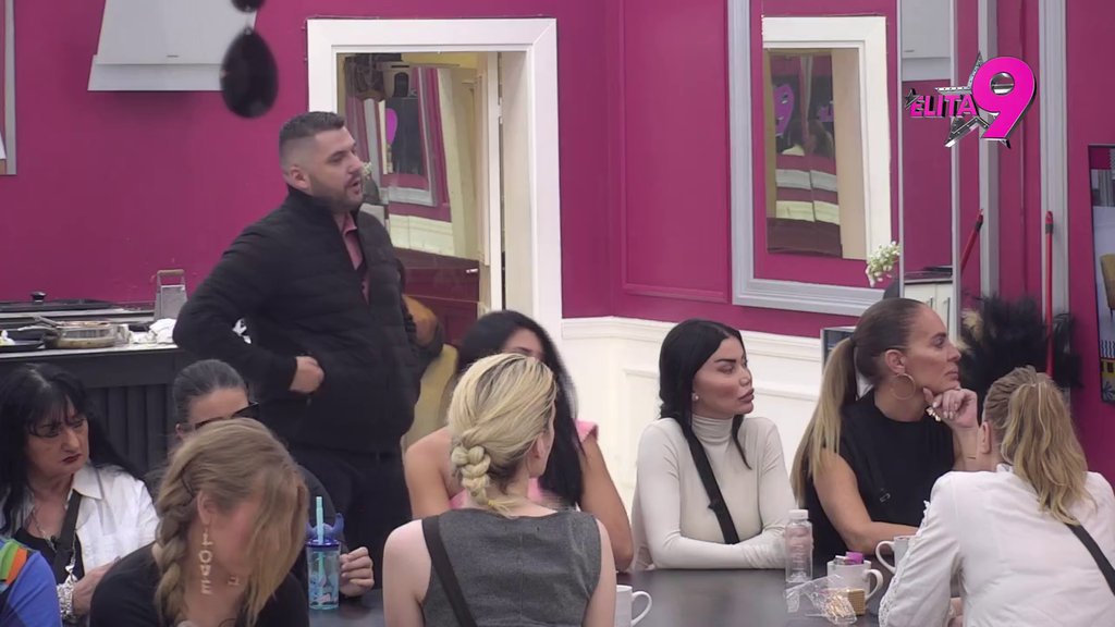 Ne izaziva u meni bes, neću da se njena mama stresira: Terza se ogolio do koske, progovorio o vezi s Minom, pa joj zamerio provođenje vremena sa Asminom (VIDEO)