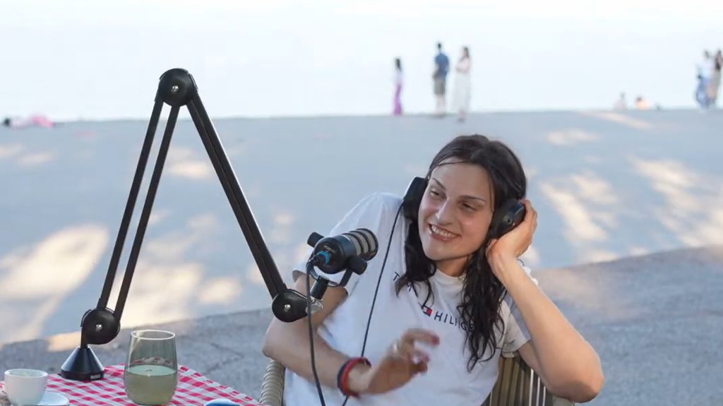VODIM TE VEČERAS U DEVOJAČKU SOBU! Gastoza uživo u programu muvala školska drugarica Maje Marinković: Bila je pacovka, a ja lepa, prirodna! (VIDEO)