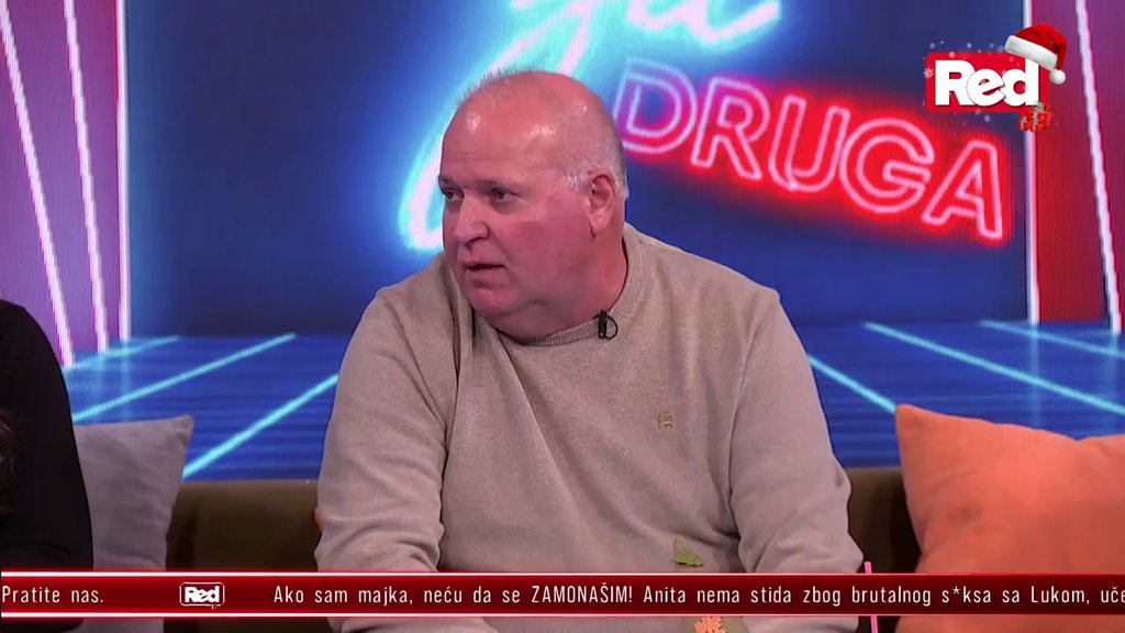 OD OVIH REČI ĆETE SE NAJEŽITI! Isplivala privatna prepiska Aneli i Mustafe, ona zabranila Asminu da se javi ocu, pa mu poručila da opšti s ćerkom: Minka ti je k*rva!