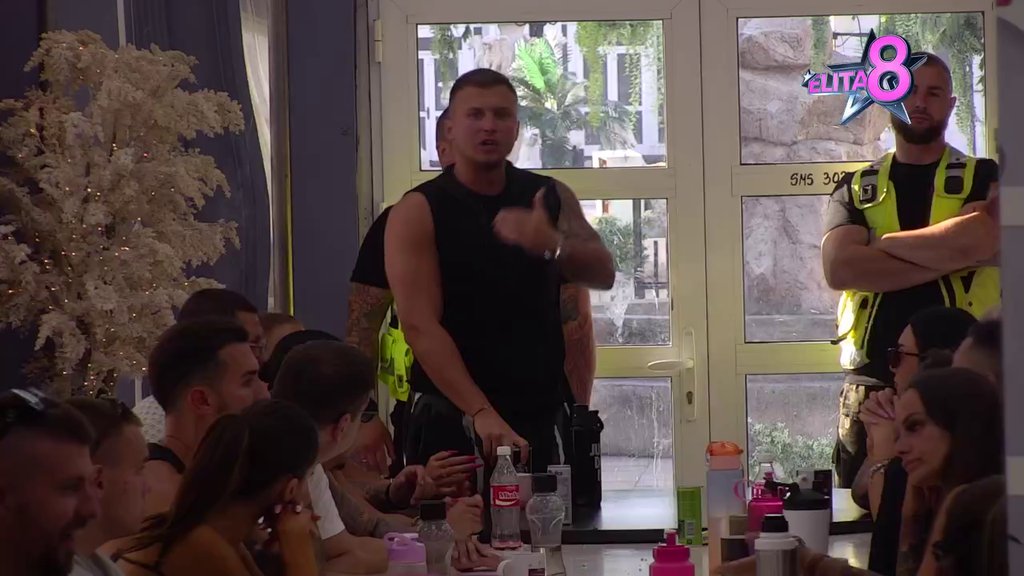 ŠOK OPTUŽBA: Anđela napala Gastoza, uverena da joj sve veruje za Pavla, ali se PERE! (VIDEO)