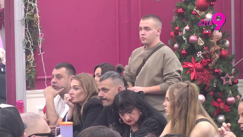 Hvala Bogu što nikada nije ostala trudna, pa da imam i ja probleme sa njom oko deteta: Luka totalno okrenuo ploču, rešio da se NIKADA ne pomiri sa Aneli, pa se obratio Baji i Biljani (VIDEO)