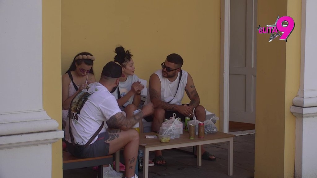 JA TEBI NE VERUJEM NIŠTA: Asmin stavio Maji do znanja da će im odnos opstati JEDINO ako se ne budu odvajali! (VIDEO)