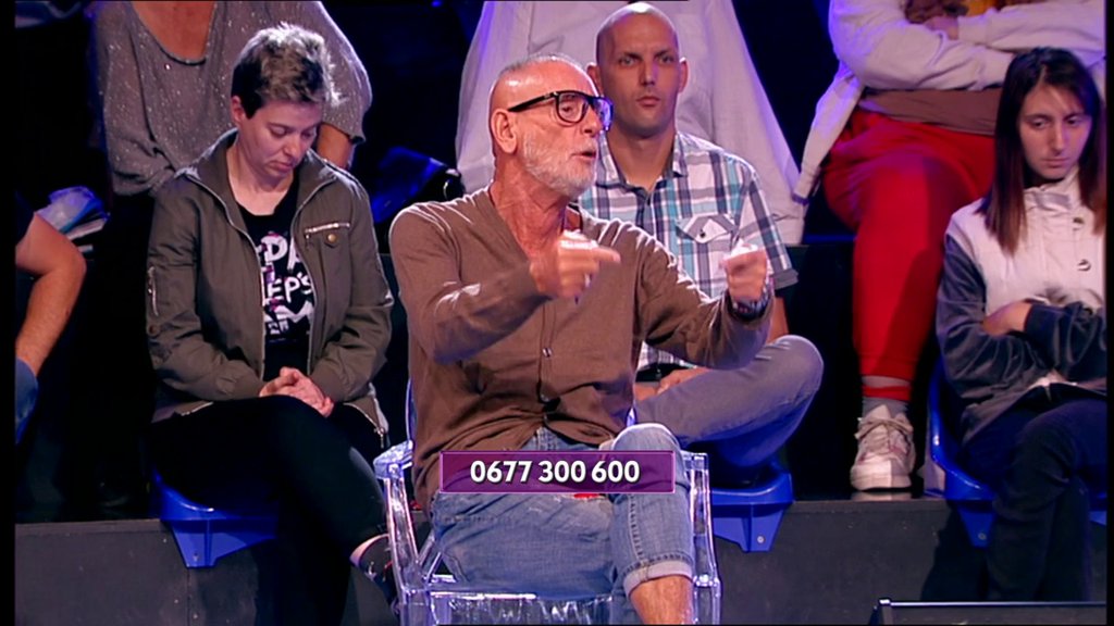 Izgoreo na prvu kritiku: Lepi Mića razvezao jezik i žestoko zaratio sa gledateljkom! (VIDEO)