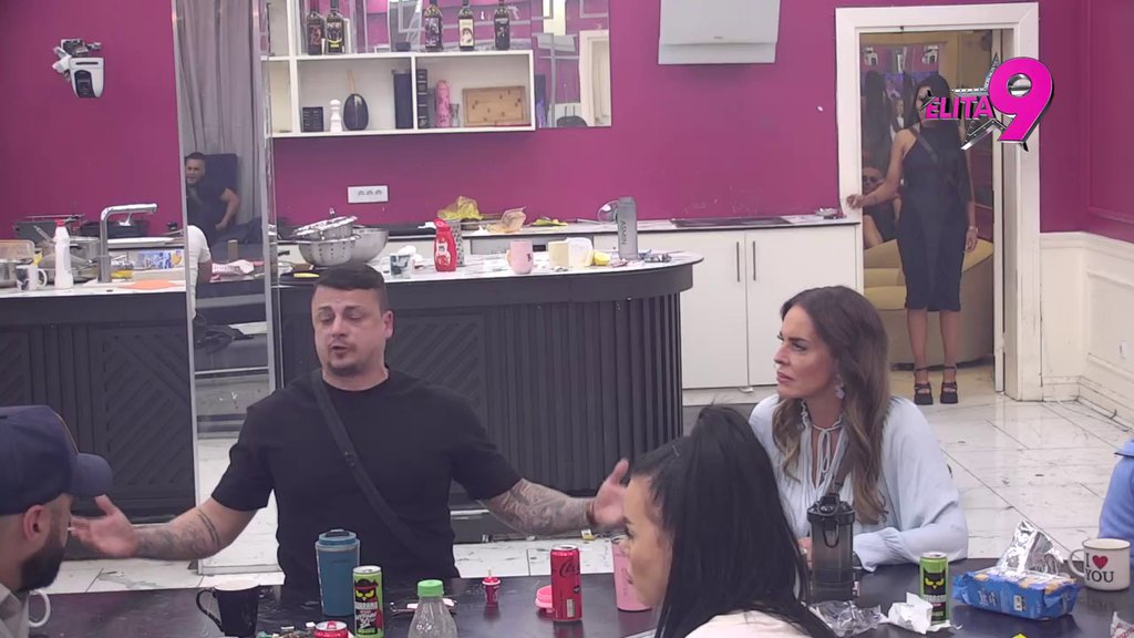 Ne postoji osoba koja bi joj poverovala! Sofiji se sve laži obijaju o glavu, Uroš jedva dočekao da gleda njen pad (VIDEO)