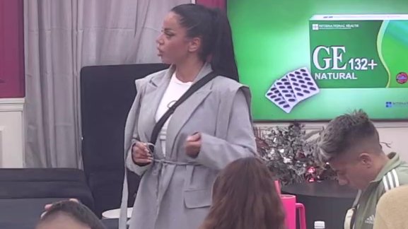 Dragana spremna da raskine?! Ponašanjem dokazala da je Matora IZLUĐUJE, učesnici je raskrinkali: Scena je bila UŽASNA, umesto da pomogneš... (VIDEO)