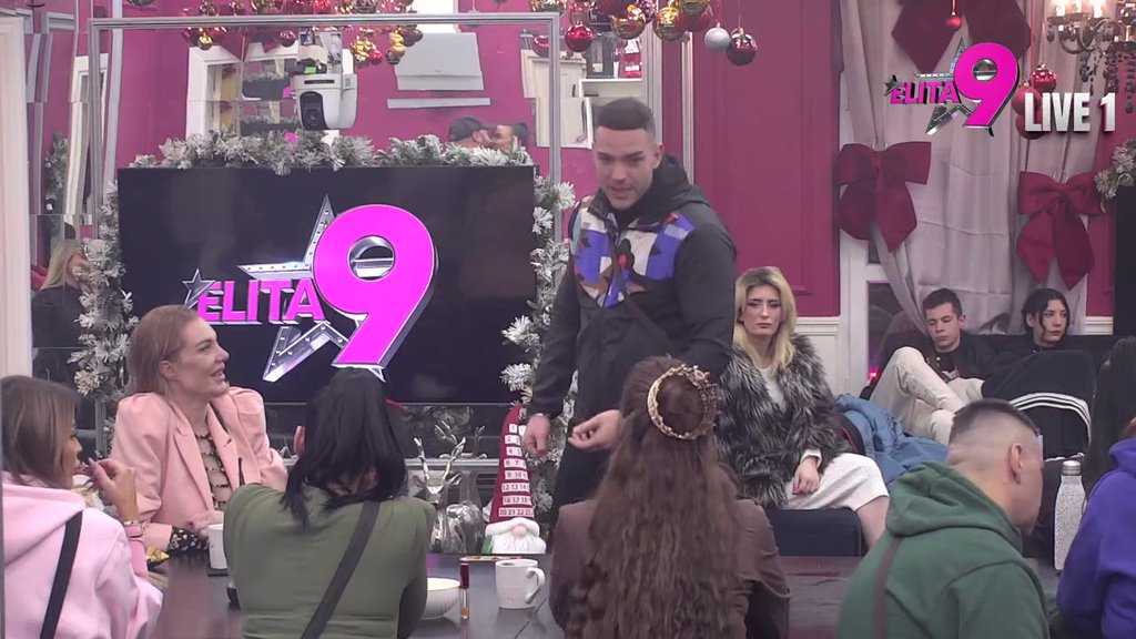 Pljušte brutalne prozivke: Anđelo i Miljana žestoko zaratili zbog fanova i torte, ori se Bela kuća! (VIDEO)