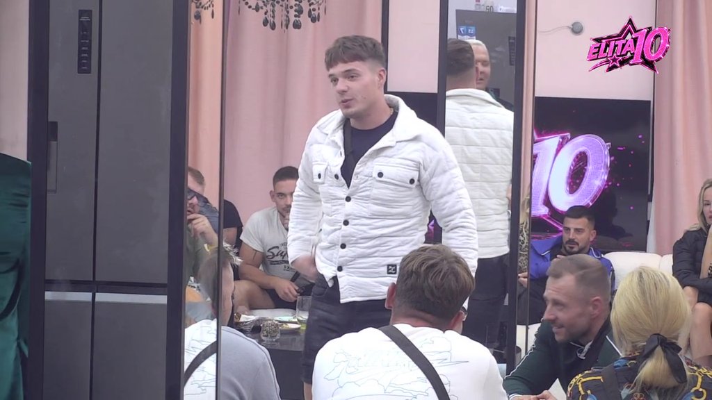 ŠOK! Mali Velja otkrio da mu je Aneli zapala za oko: Sve šokirao svojim stavom, pa izneo sa koliko starijom devojkom je bio (VIDEO)