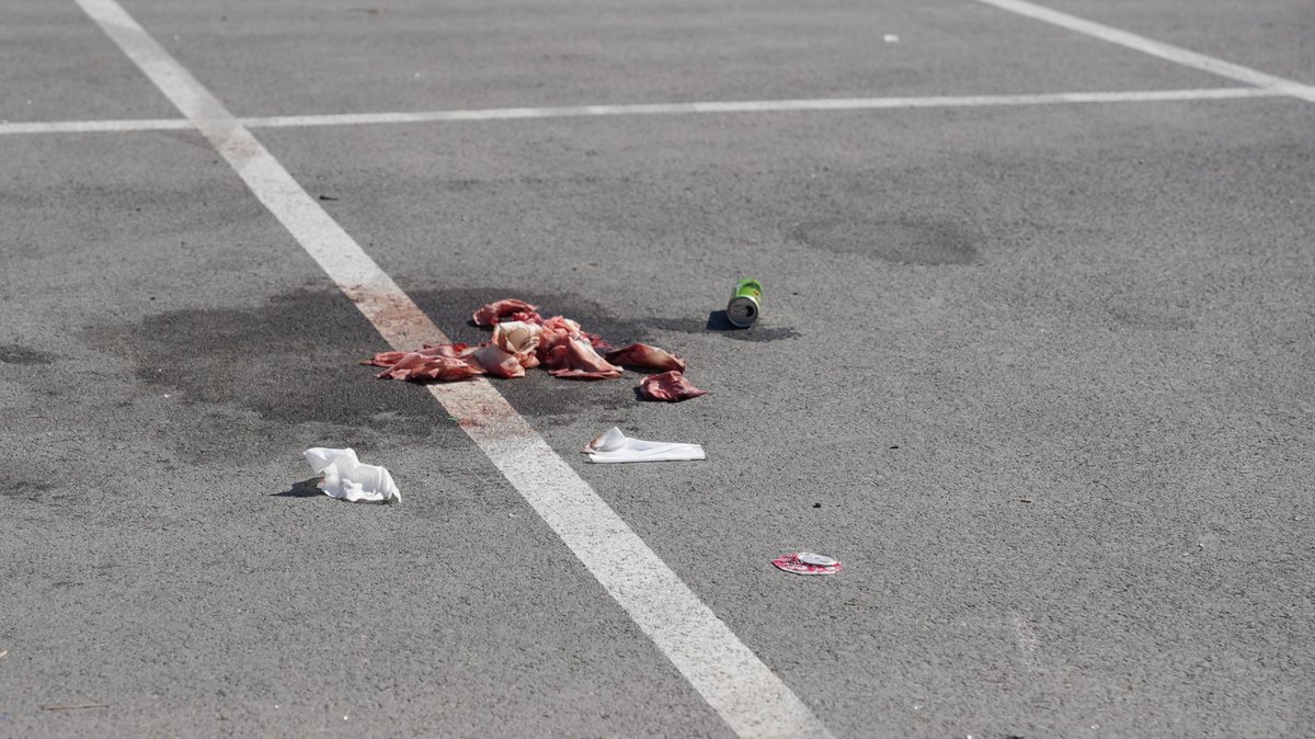 PRVE SLIKE SA MESTA ZLOČINA U ČAČKU! Posle žestoke svađe potegnut nož, jedna osoba preminula