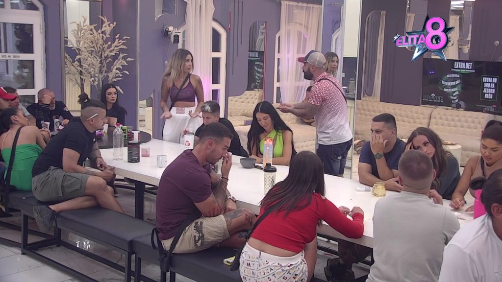 Veži kera za drvo: Sandra baca otrovne strelice i ne staje, Aneli saznala za nove detalje flerta nje i Luke i ostavila ga! (VIDEO)