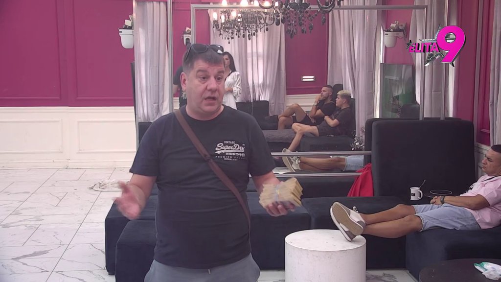 NISI SE OSTVARILA KAO MAJKA JER SU TI DRUGE STVARI BILE PREČE: Ivan iskoristio svojih pet minuta da opljuje Staniju, ona mu uzvratila bez pardona, pa istakla da sa Asminom nije bila iz KORISTI: FINANSIJSKI SAM JAČA OD NJEGA! (VIDEO)