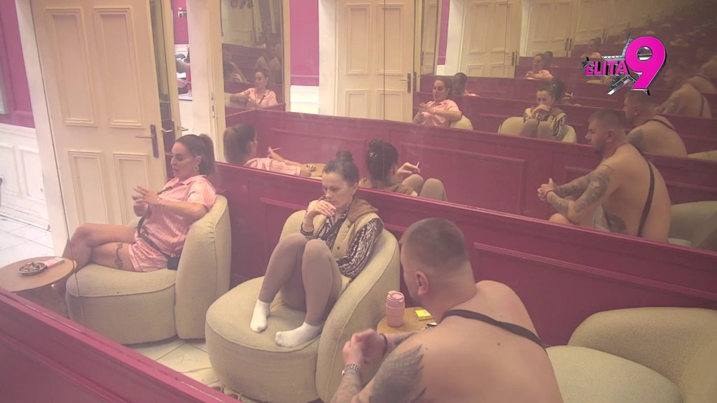 Da sam hteo, mogao sam ovde da budem sa tobom: Kačavenda i Janjuš nastavili sa sukobom, on ne želi komunikaciju s njom (VIDEO)