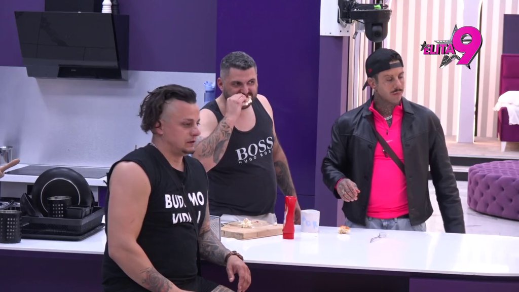 To traje od prvog dana: Filip razotkrio sve detalje TAJNOG FLERTA sa Teodorom Delić! Čeka da je Bebica ostavi i da krene u napad! (VIDEO)