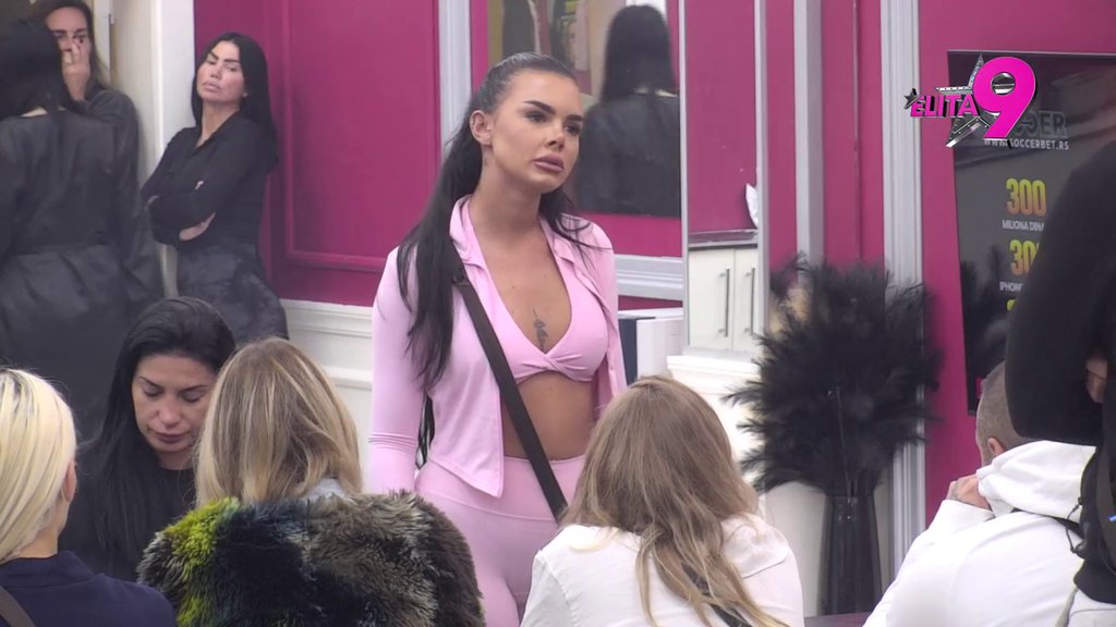 RAT DO ISTREBLJENJA: Anđelo obelodanio skandalozne detalje! Anita zbog raskida htela sebi da oduzme život, a njemu ostavi sina Alekseja (VIDEO)