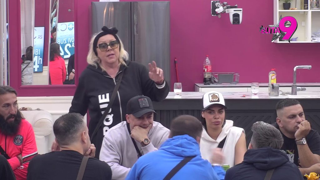 NEMA POTREBE DA GA ZAVLAČI: Terza posavetovao Teodoru da raskrsti sa Bebicom za sva vremena, Filip vinuo Maju u nebesa! (VIDEO)